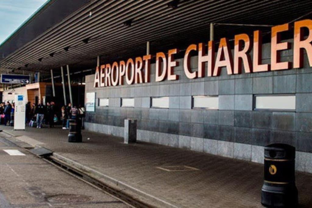 דירות Station 173 E Bruxelles-Charleroi-Airport מראה חיצוני תמונה